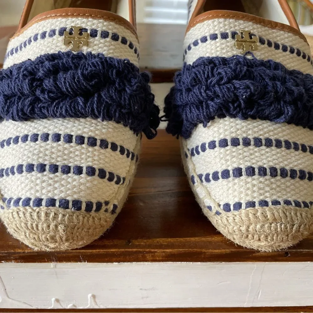 Tory Burch Shaw Fringe Espadrilles Navy and Cream Size 7